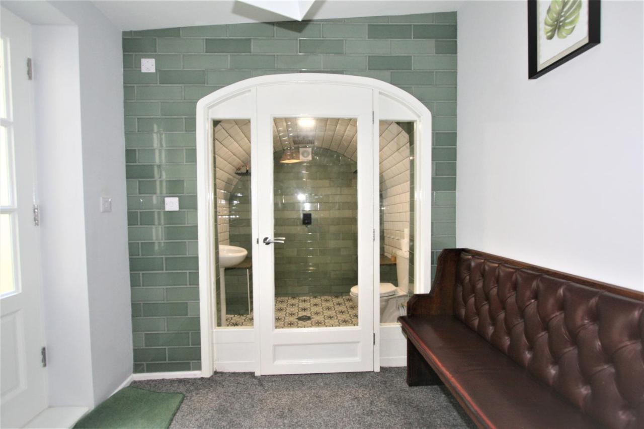Albion Street Serviced Apartments Челтнъм Екстериор снимка