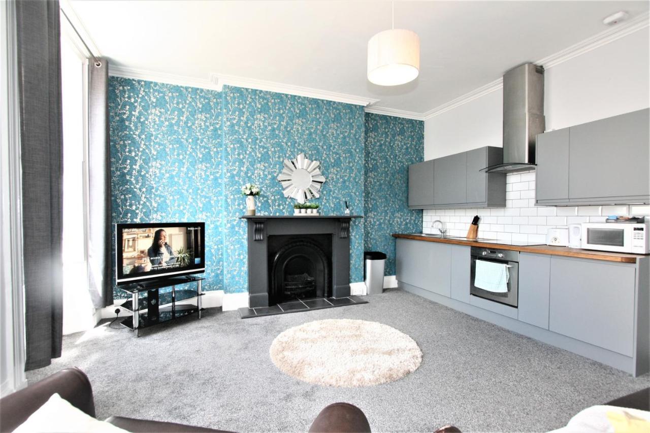 Albion Street Serviced Apartments Челтнъм Екстериор снимка